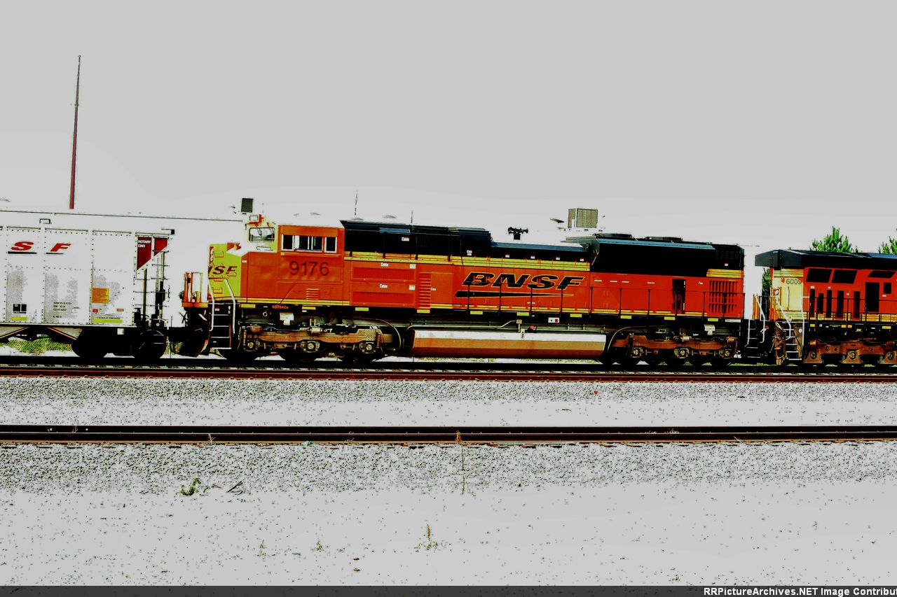 BNSF 9329